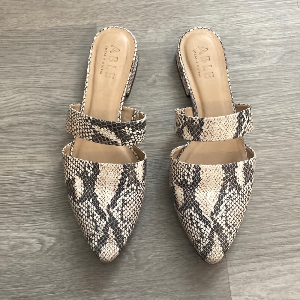 ABLE brand Snakeskin flats, size 8.5, excellent condition
